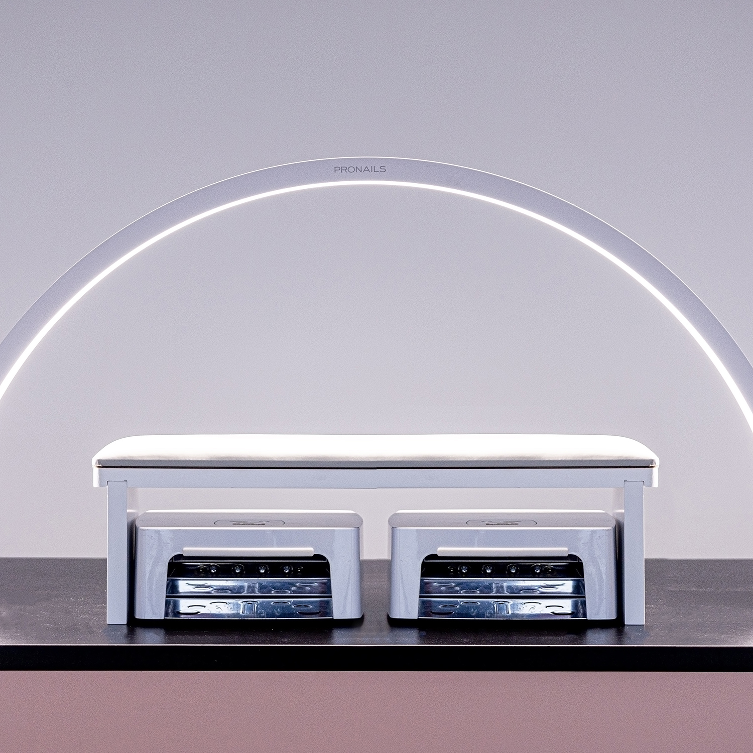 PN Cojin madera blanca reposa manos